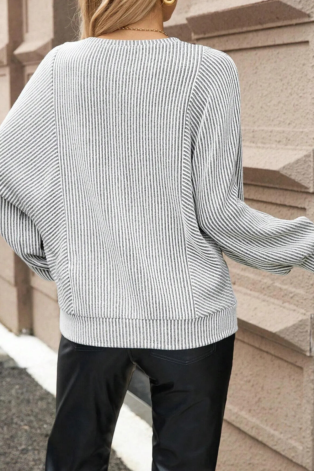 Gray Ribbed Knit Round Neck Long Lantern Sleeve Top