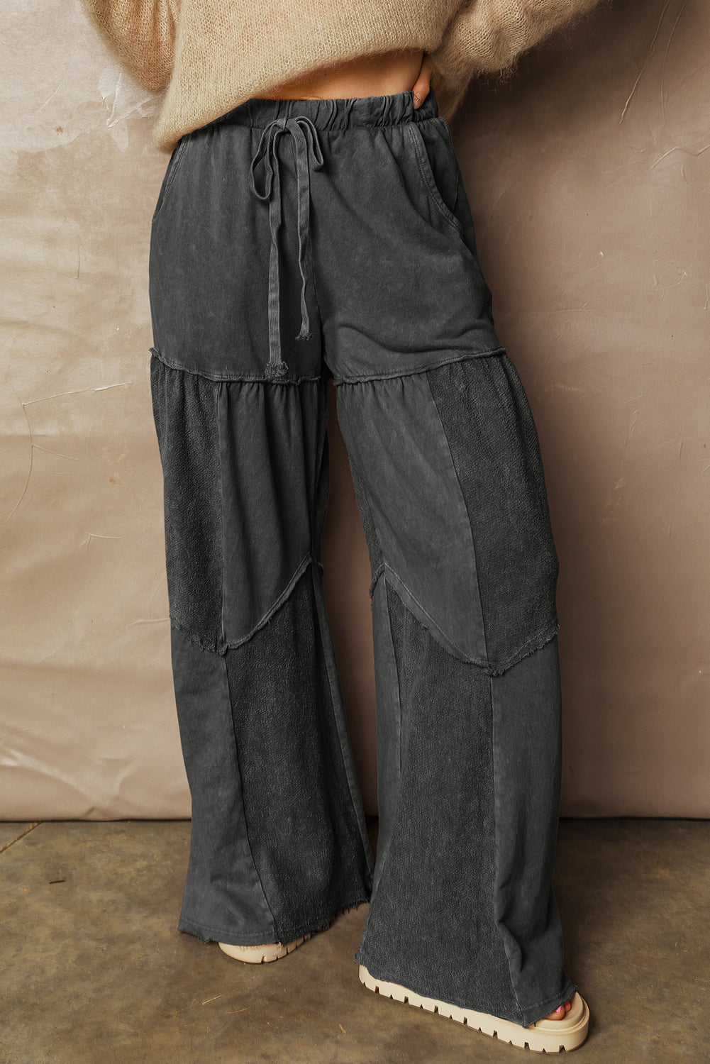black wide leg pants