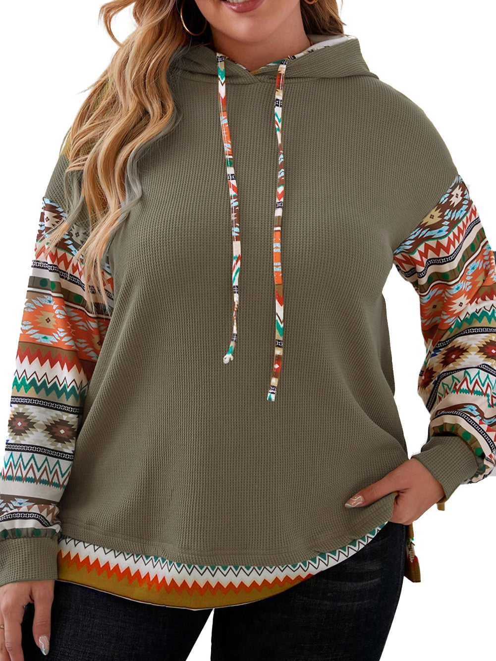 Jungle Green Aztec Patchwork Sleeve Waffle Drawstring Plus Hoodie