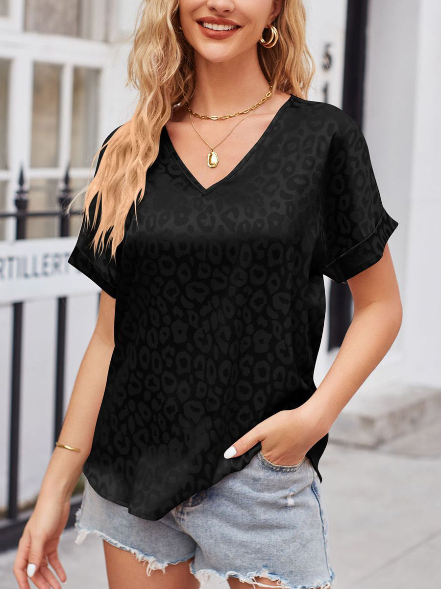 T-Shirts - Leopard Print V Neck Short Sleeve T-Shirt - MsDressly