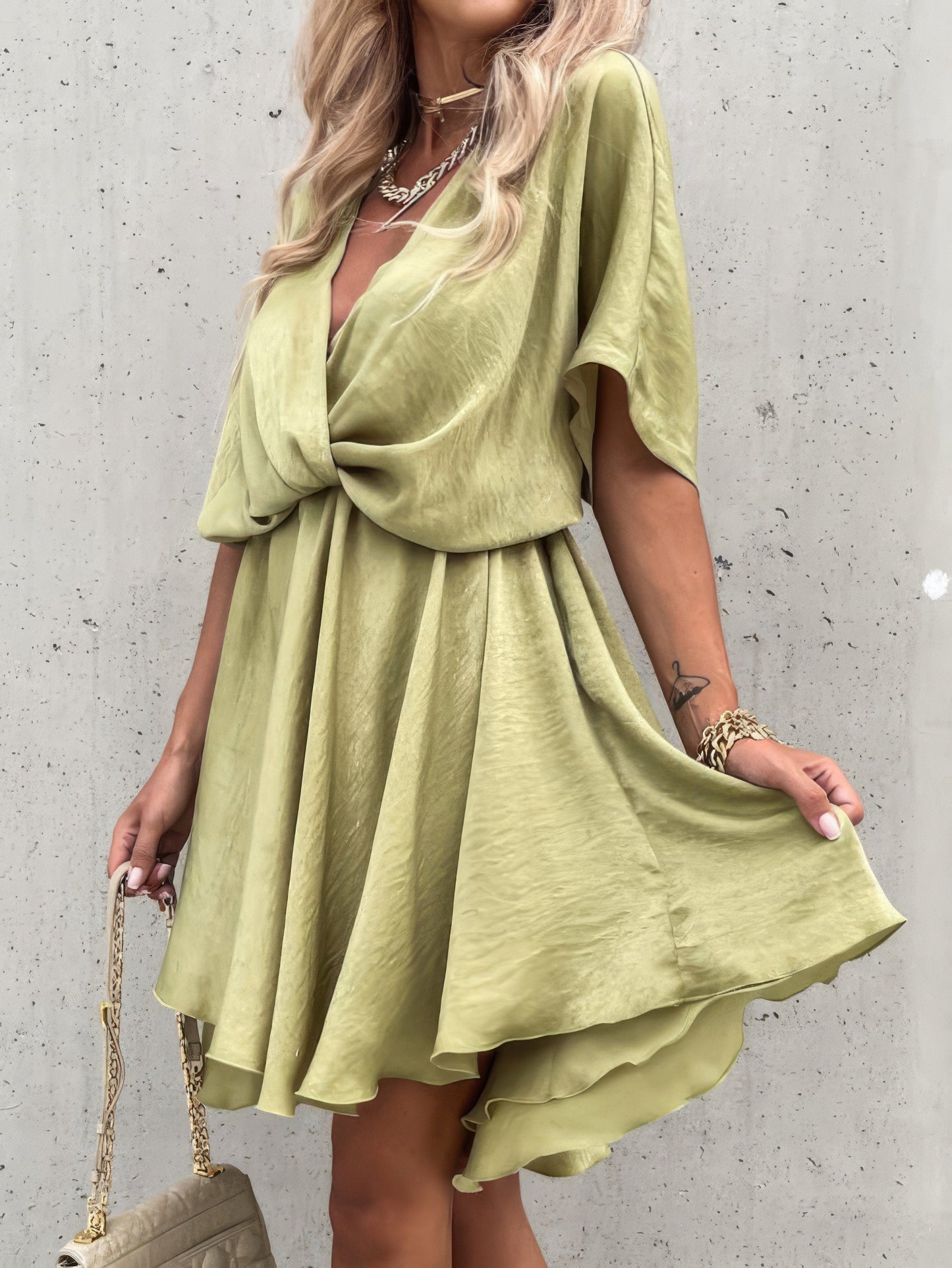 Mini Dresses - Loose V-Neck Short Sleeve Mini Dress - MsDressly