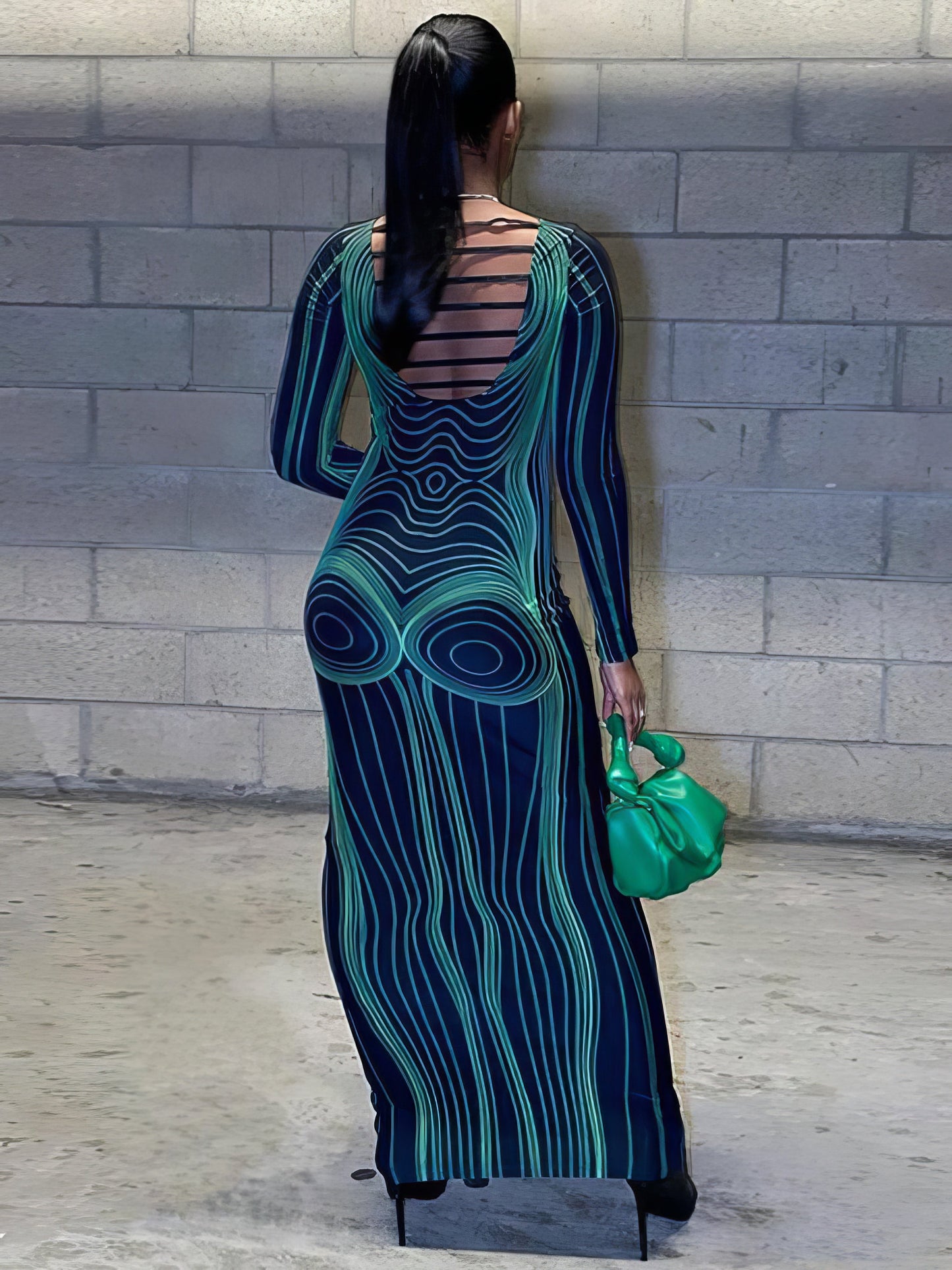 Maxi Dresses - Printed Backless Slim Round Neck Long Sleeve Maxi Dress - MsDressly