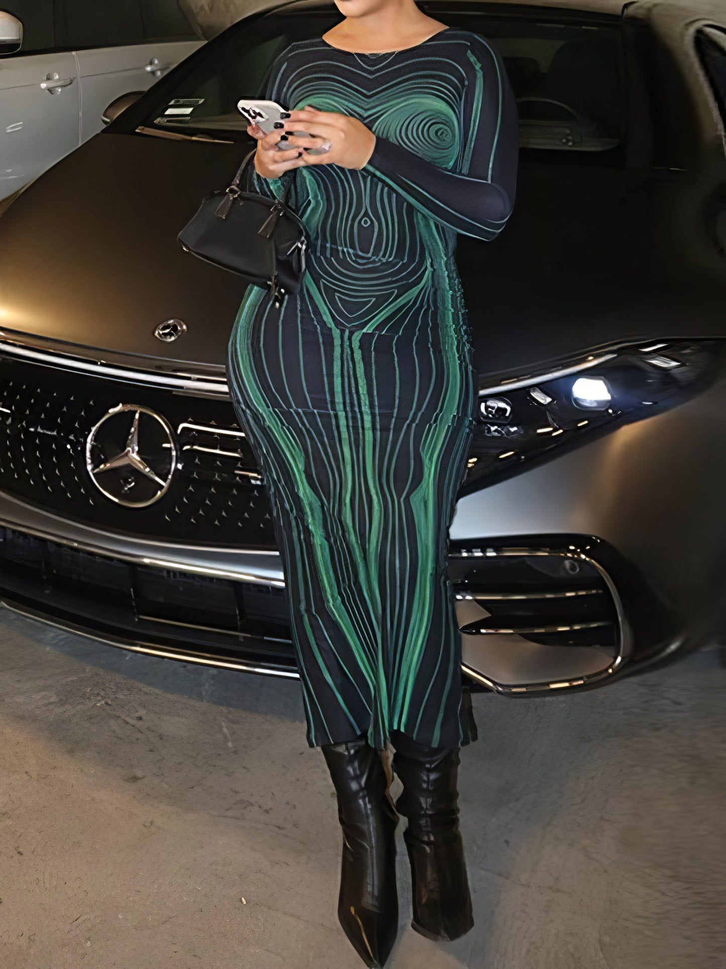 Maxi Dresses - Printed Backless Slim Round Neck Long Sleeve Maxi Dress - MsDressly