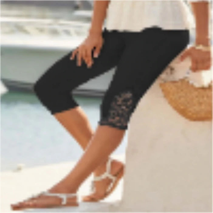 Women's Capri shorts Plain Lace Calf-Length Stretchy Fashion coastal grandma style Casual Daily Black White S M