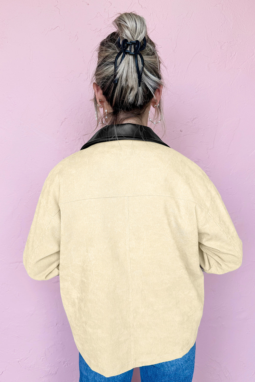 leather collar jacket