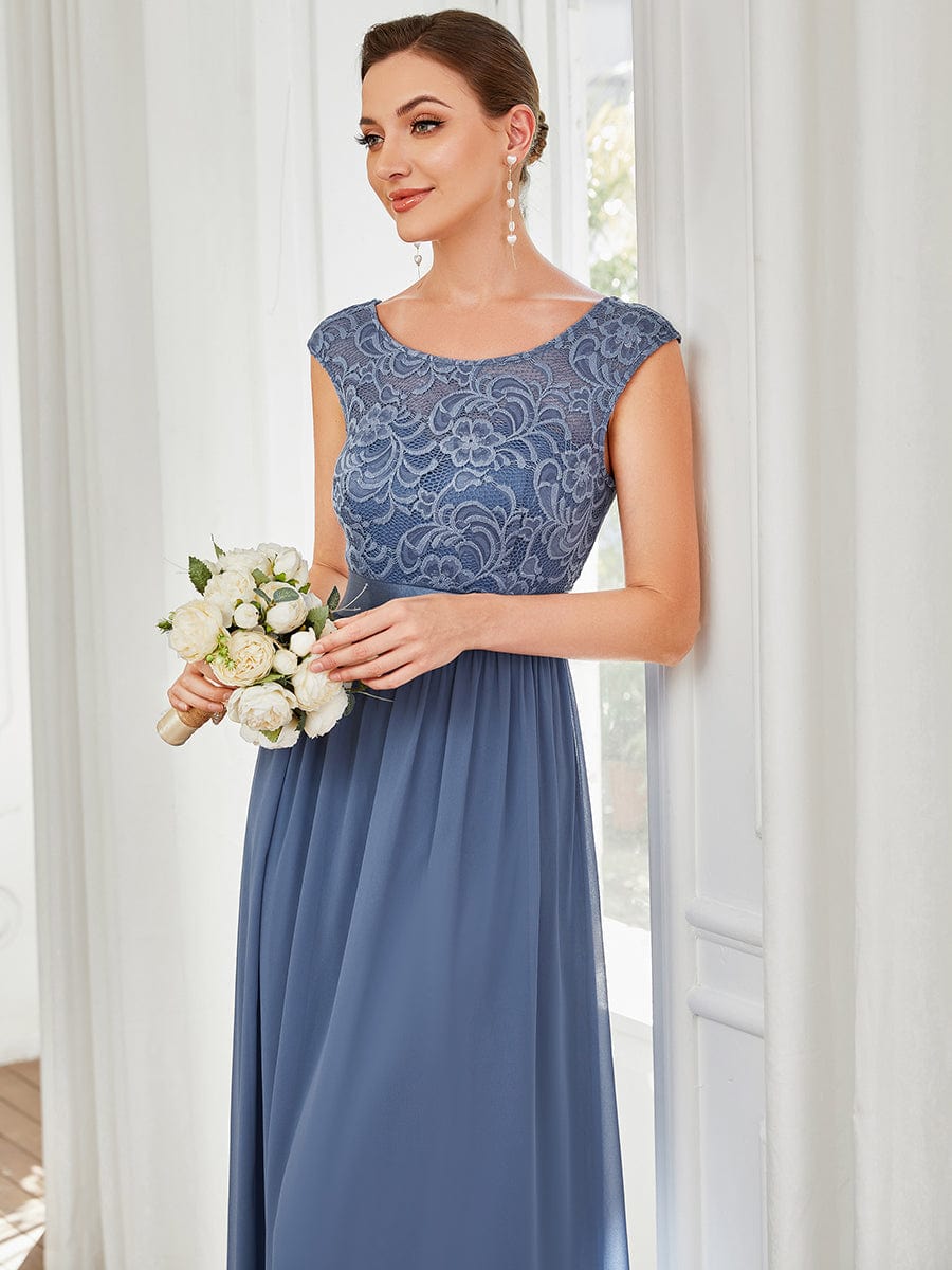 Elegant Lace Bridesmaid Dresses for a Stylish Wedding