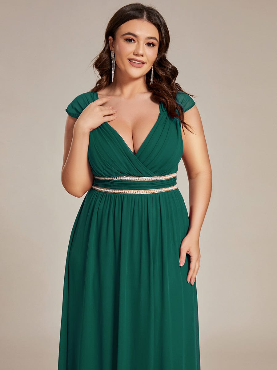Elegant Plus Size V-Neck Sleeveless Bridesmaid Gown