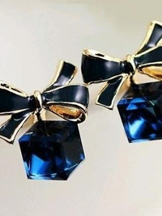Chic & Modern Street Geometry Earring / Elegant Charm Cube and Bowknot Earrings for Woman/ Party / Dailywear - LuckyFash™