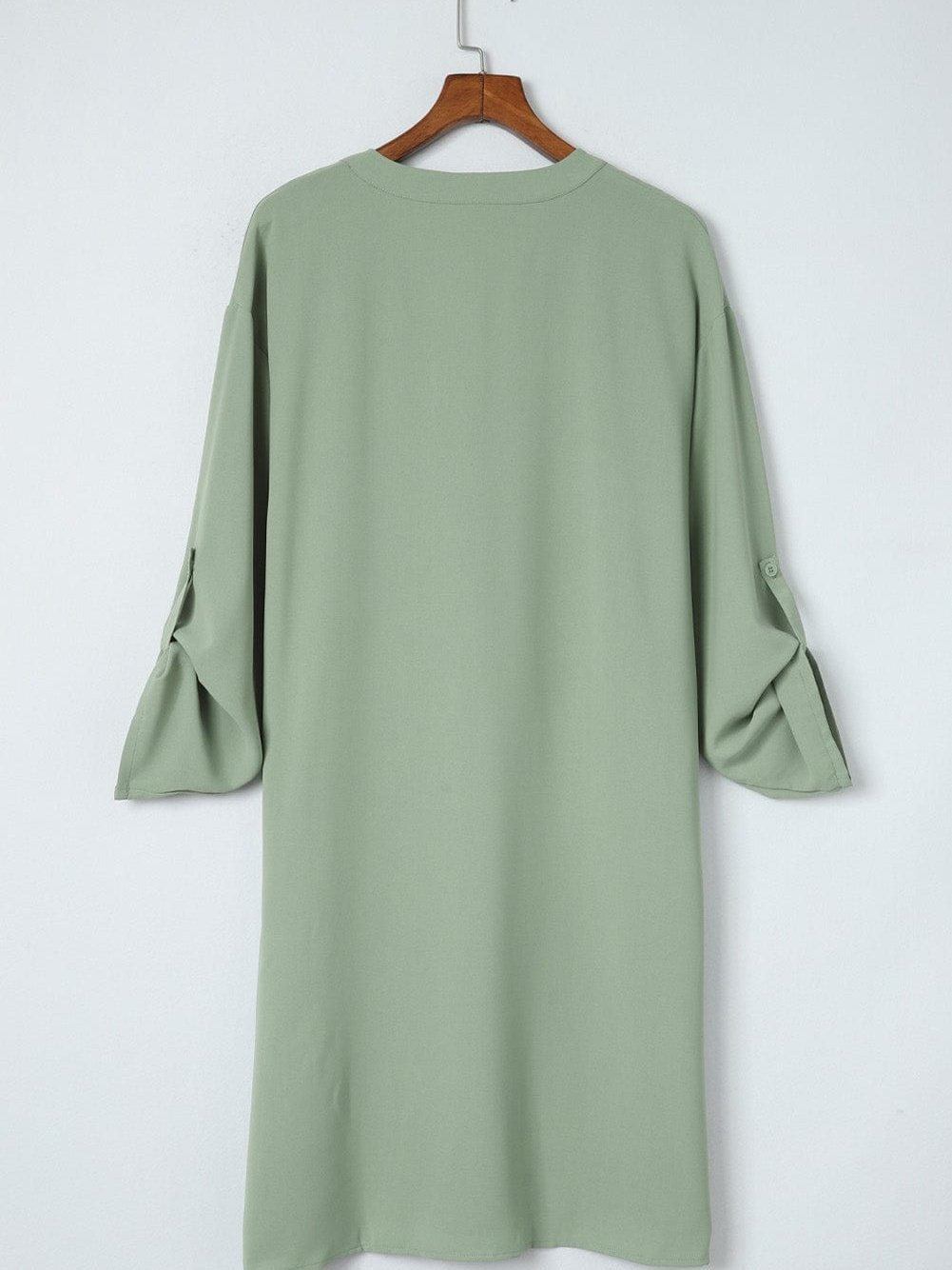 Flowy Green V-Neck Casual Dress with Roll-Tab Sleeves