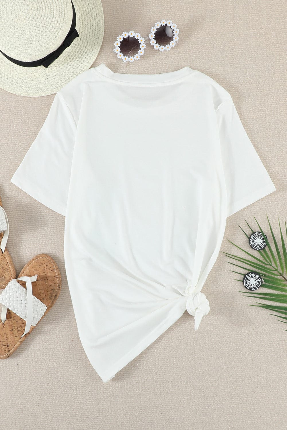 Kindness in White Heart Print Tee for Summer Love