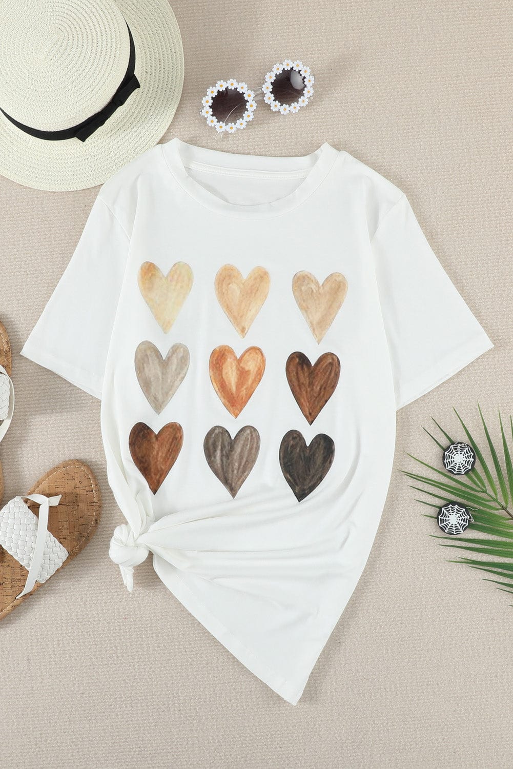 Kindness in White Heart Print Tee for Summer Love