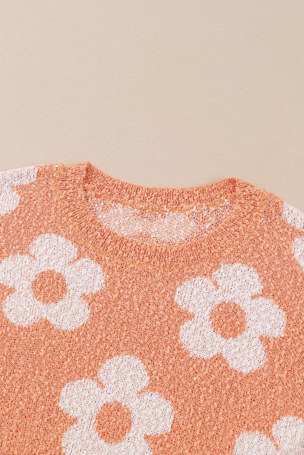 Knit Single-Breasted Heart Cardigan Sweater -Bishop - Barcelet - Closed - Scoop - Jewel