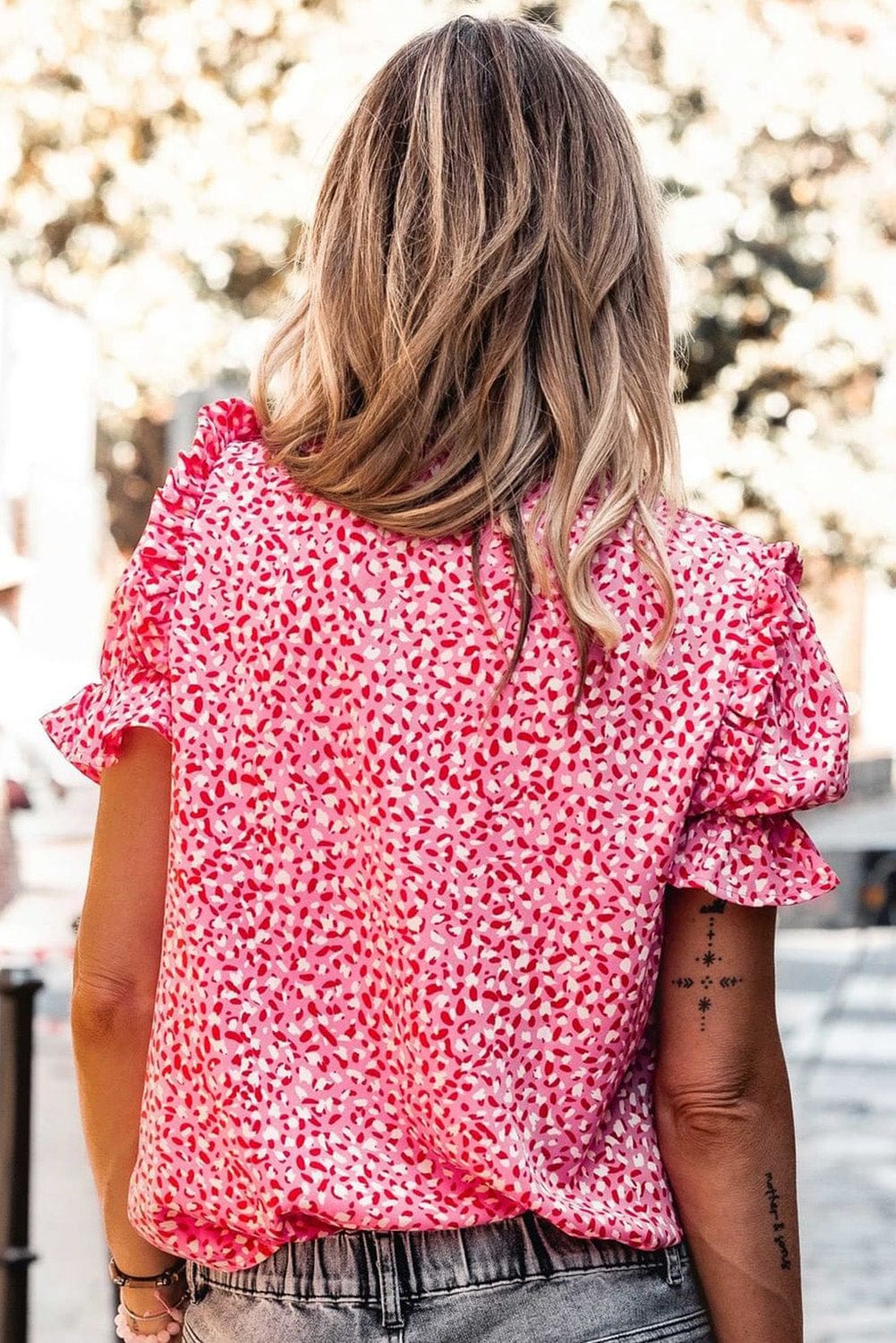 Layered Plaid Short Sleeve V-Neck Lotus Leaf Blouses