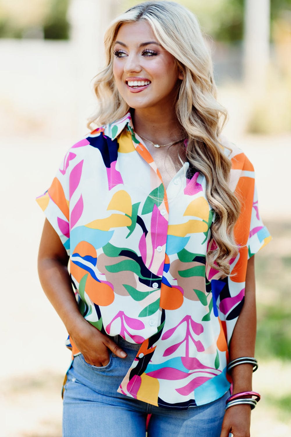 Leafy Print Short Sleeve Shirt with Abstract Design
