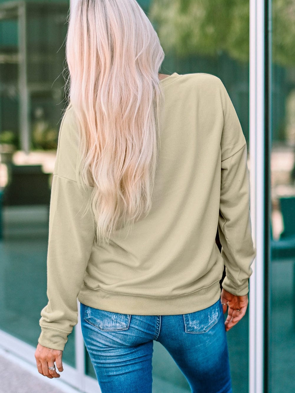 Leopard Mama Khaki Print Graphic Pullover Sweatshirt