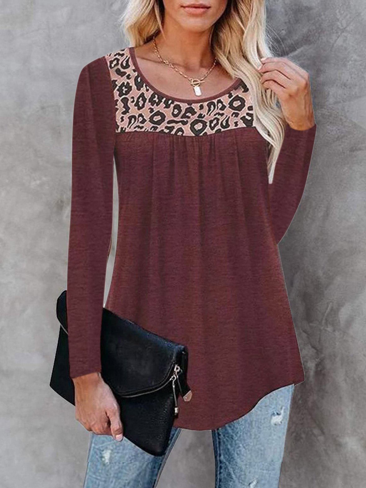Leopard Print Round Neck Long Sleeve T-Shirt