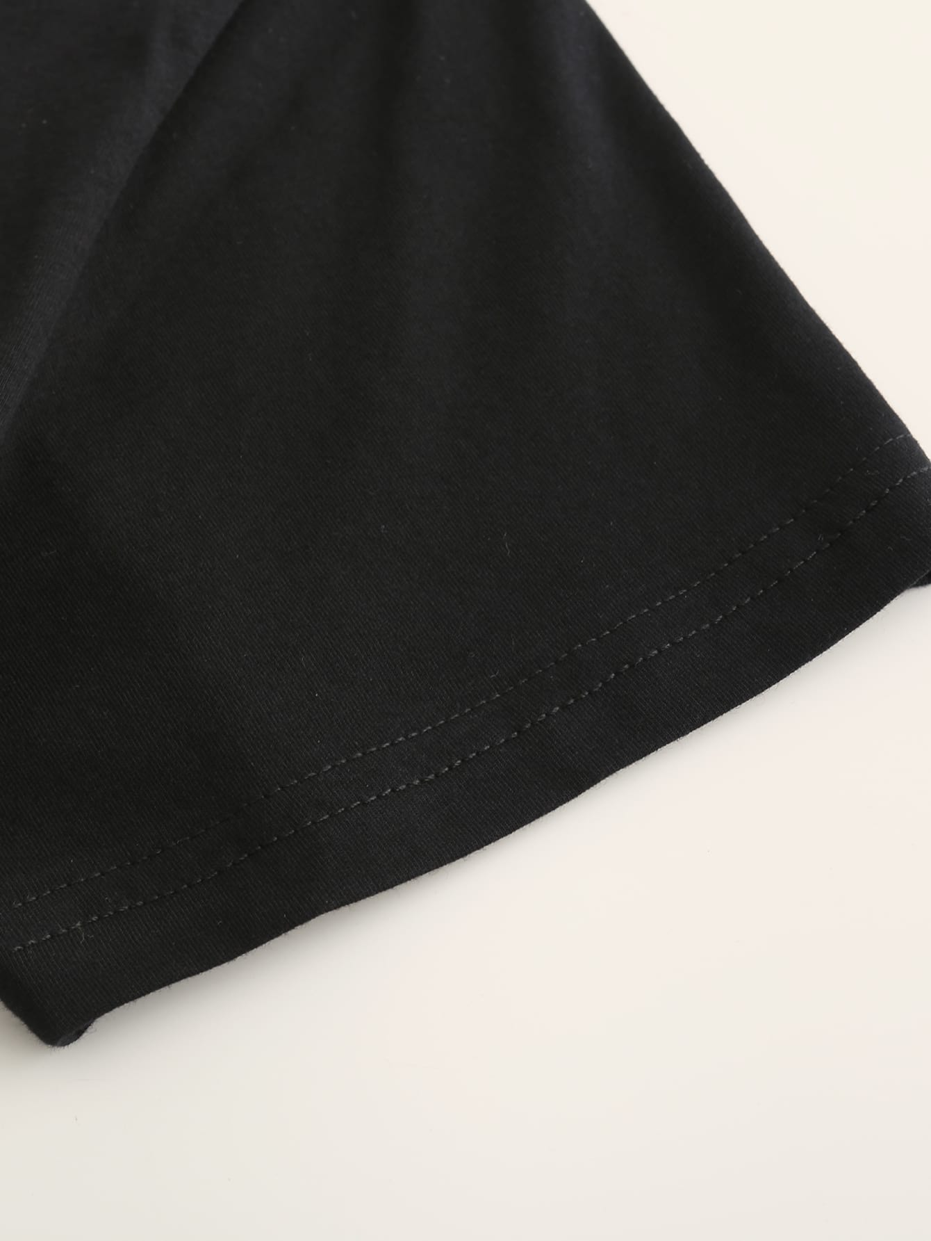 Hands Graphic Round Neck Tee - LuckyFash™