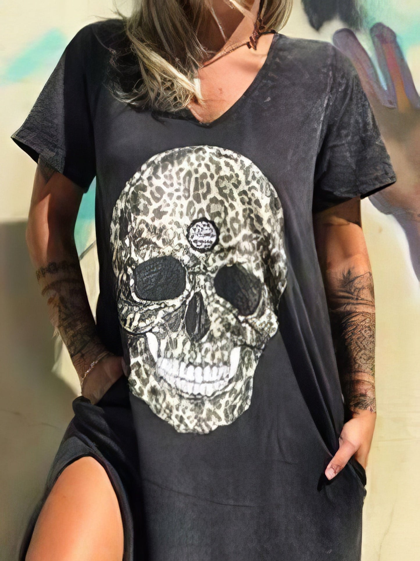 V-neck Short-sleeved Skull Print Slit T-shirt Dress - LuckyFash™
