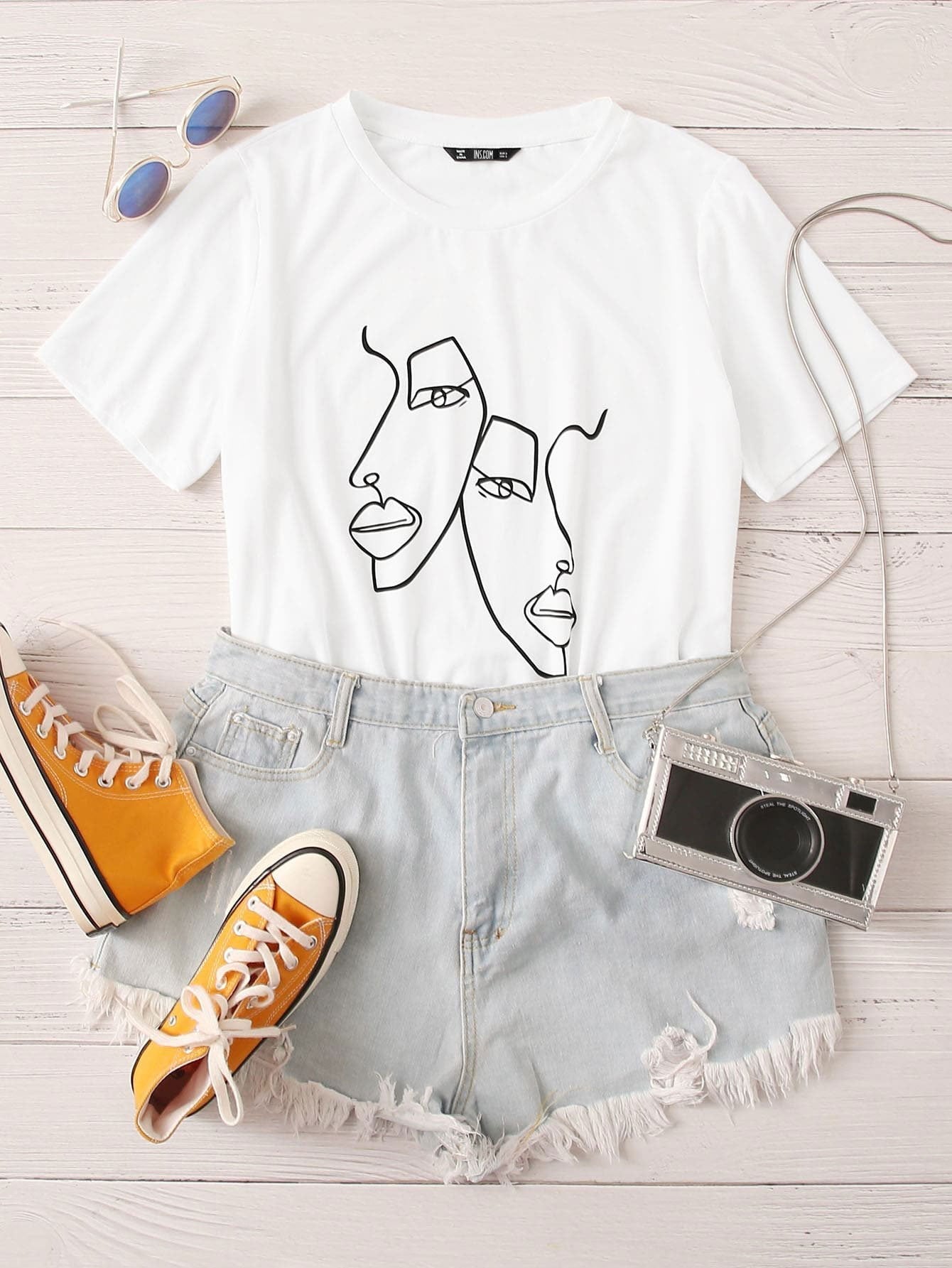 Figure Graphic Top - LuckyFash™