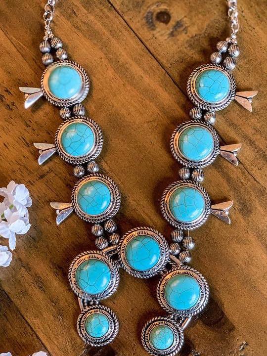 Linda Vibes Silver Turquoise Necklace - LuckyFash™