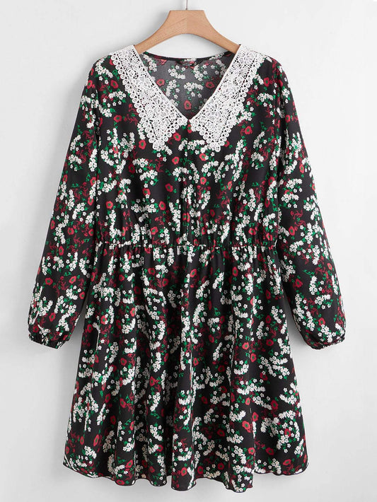 Plus Contrast Guipure Lace Collar Ditsy Floral Dress - LuckyFash™