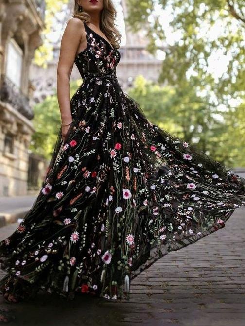 Slim Deep V Neck Sleeveless Embroidered Long Dress - LuckyFash™