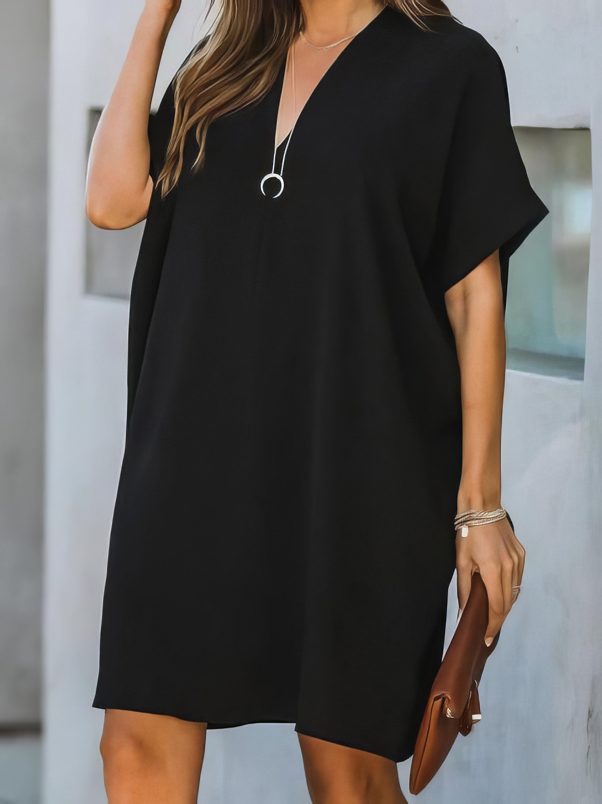 V-neck Short Sleeve Solid Color Loose Dress - LuckyFash™