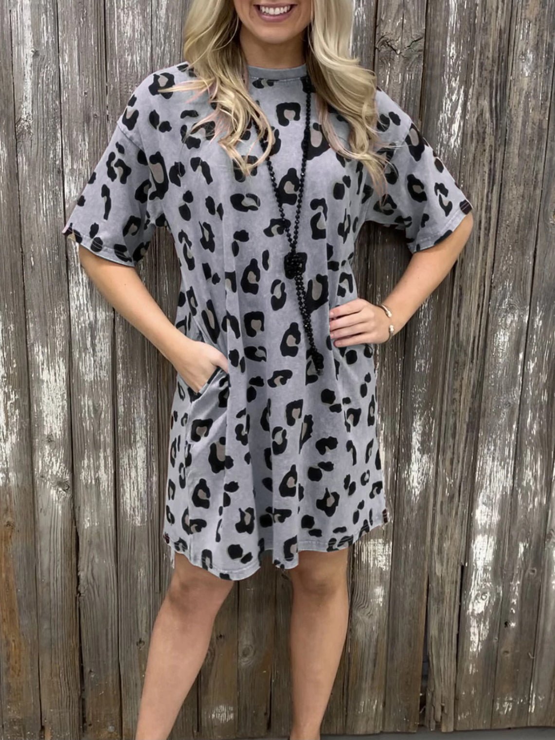 Dresses Loose Leopard Print Crew Neck Short Sleeve Dress - LuckyFash™