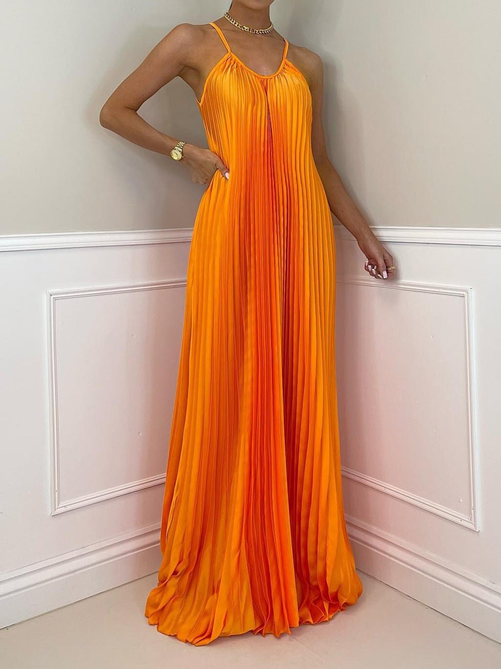 Dresses Suspender Halterneck Pleated Sleeveless Dress - LuckyFash™