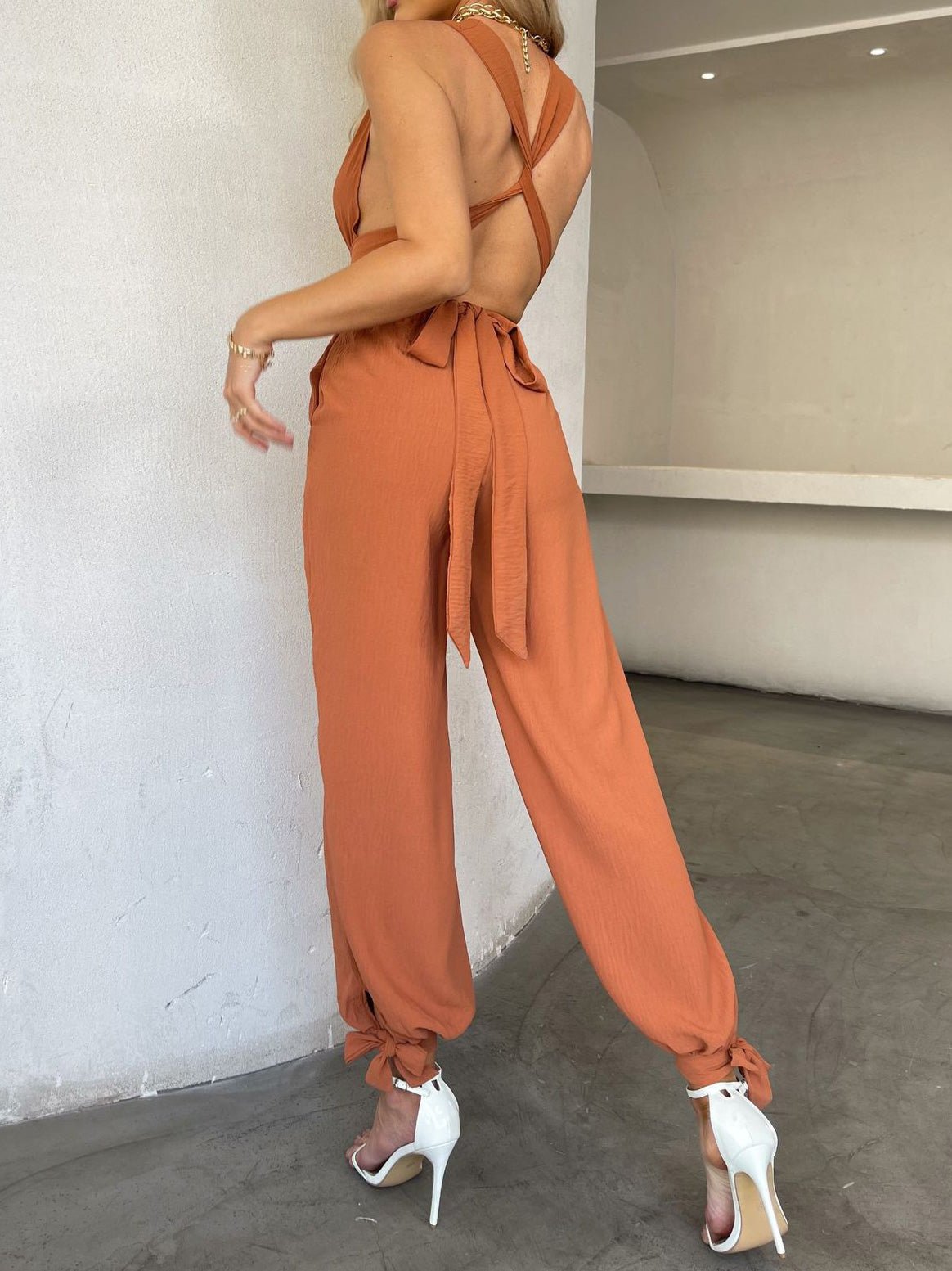 Women's Jumpsuits Casual Deep V Backless Pocket Jumpsuit - LuckyFash™