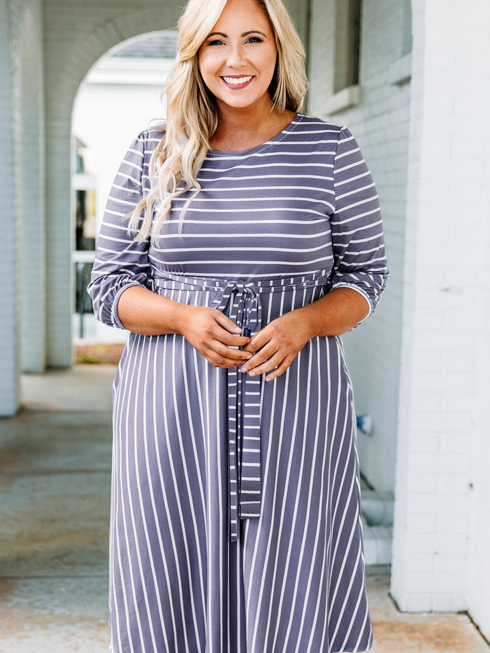 Elegant Gray Striped Tie Waist Midi Dress for Plus Size Women