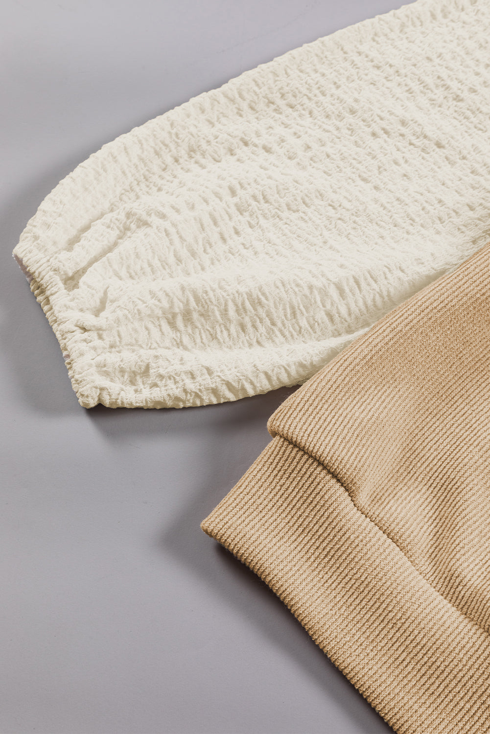 Gray Patchwork Puff Sleeve Crew Neck Top with Textured Detail