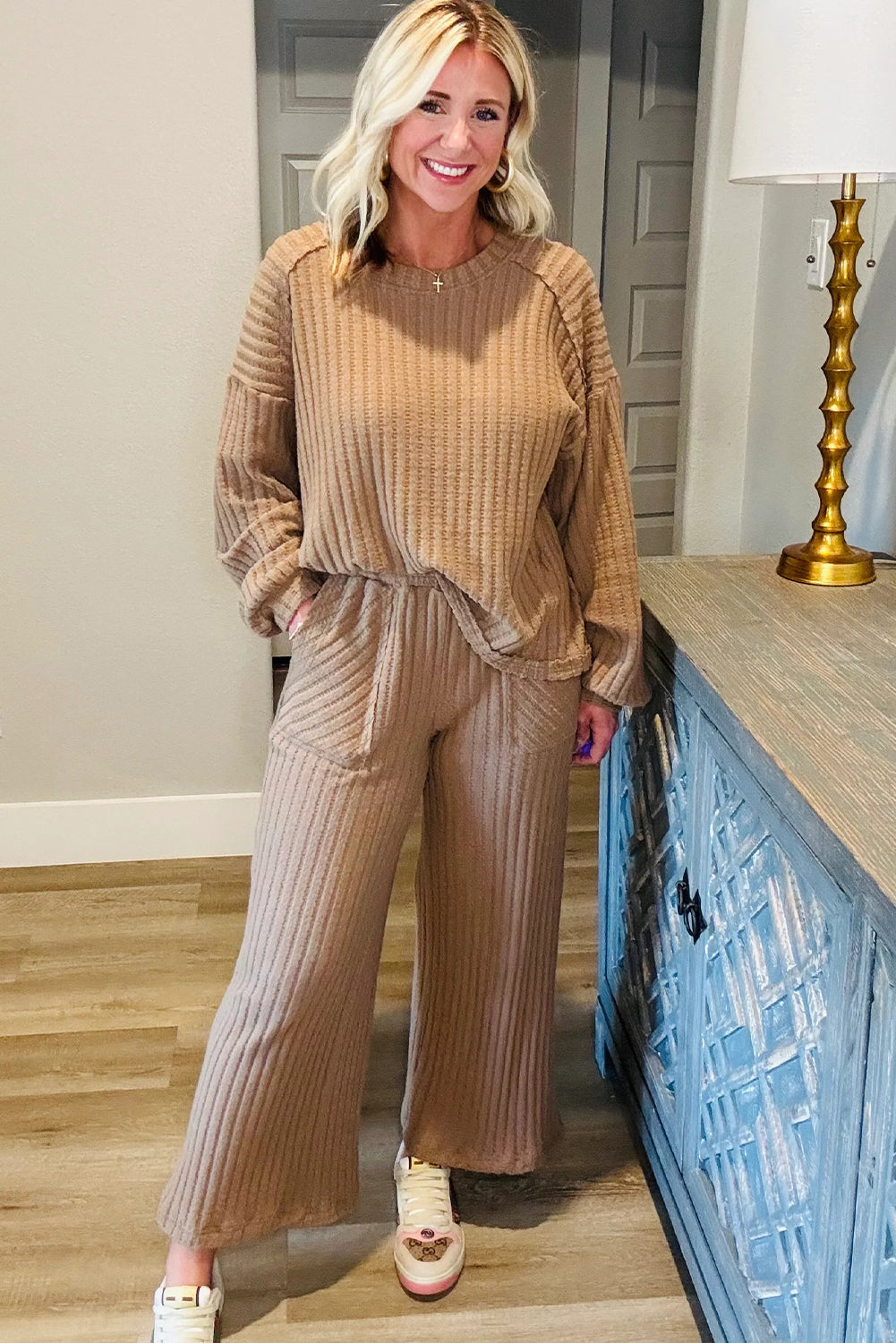 Light French Beige Ribbed Texture Exposed Seam Drop Shoulder Patch Pocket 2pcs Loose Pant Set