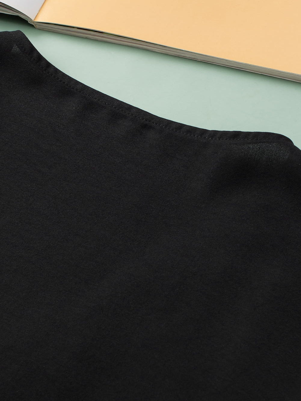 Black Lace Trim Short Sleeve V Neck Plus Size Top