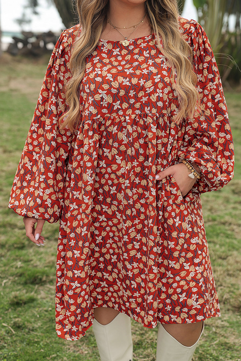 Elegant Gold Floral Square Neck Bubble Sleeve Plus Size Midi Dress