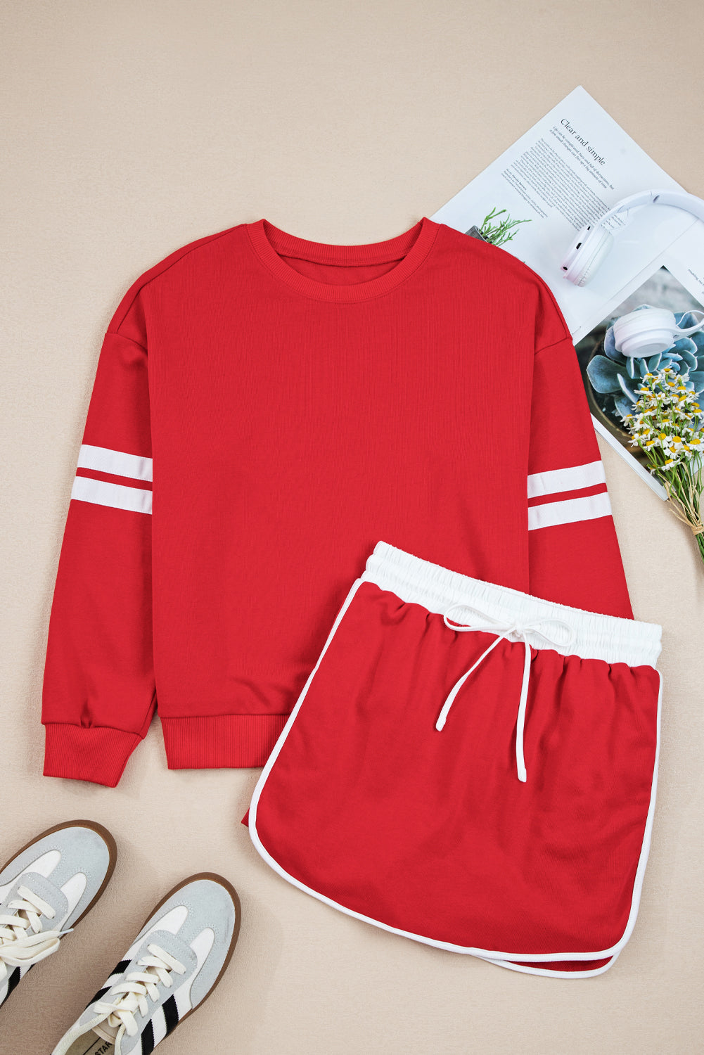 oversize sweatshirt mini skirt set
