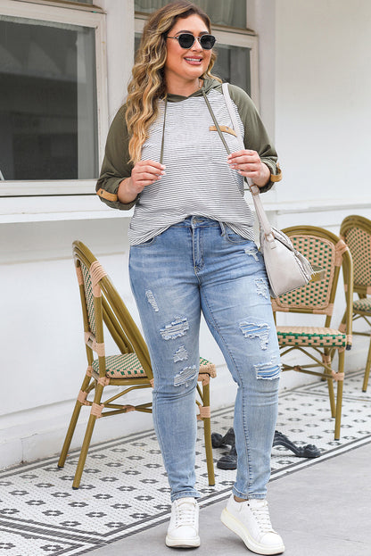 Green Striped Plus Size Hoodie with Raglan Sleeves and Buttoned Pocket