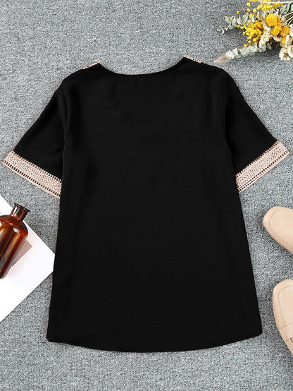 Black Lace Trim Short Sleeve V Neck Plus Size Top