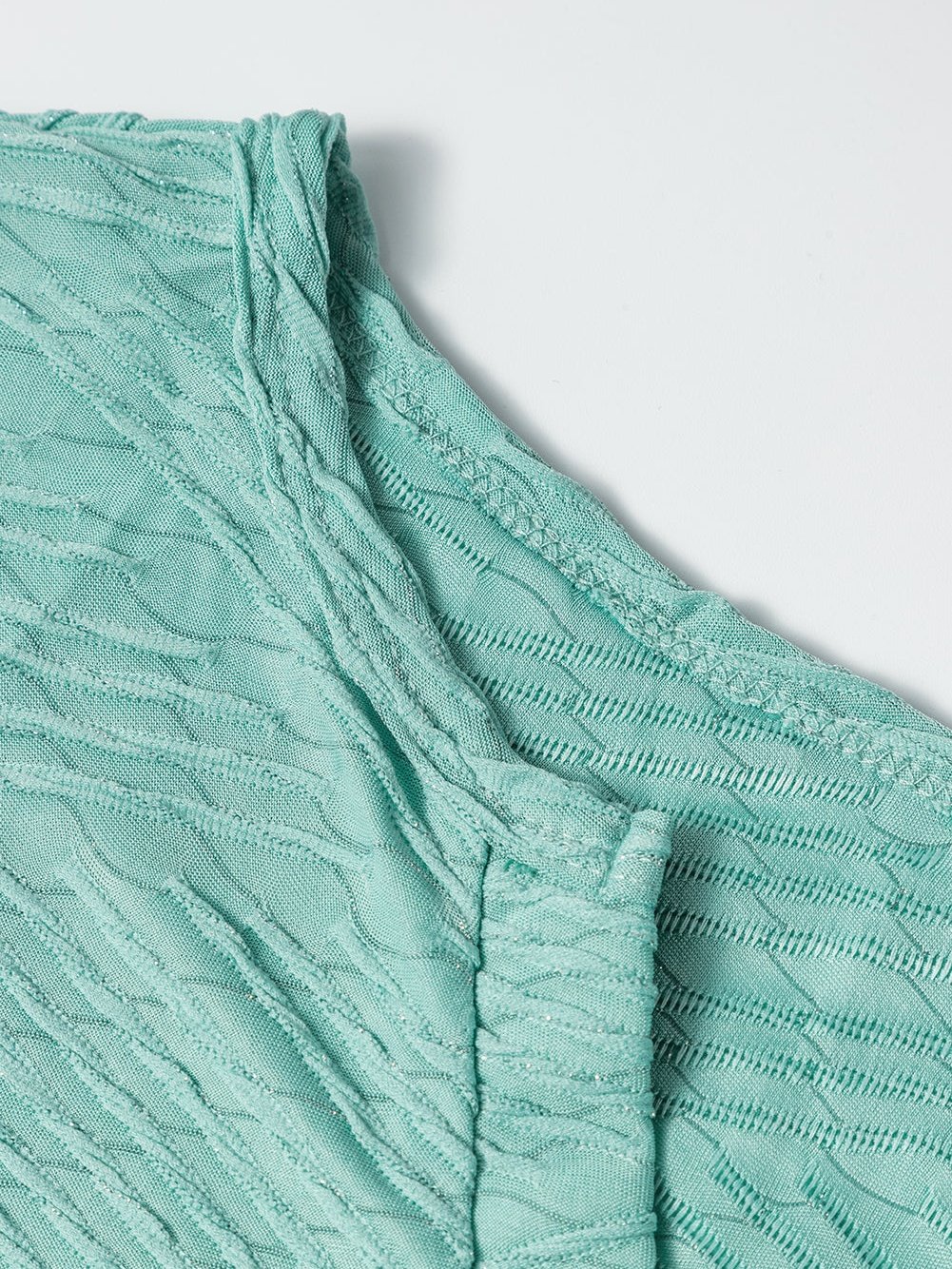 Green Textured V-Neck Casual Long Sleeve Blouse