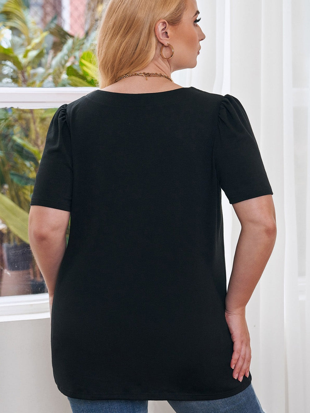 Black Plus Size Square Neck Ruched Shoulder Short Sleeve Top