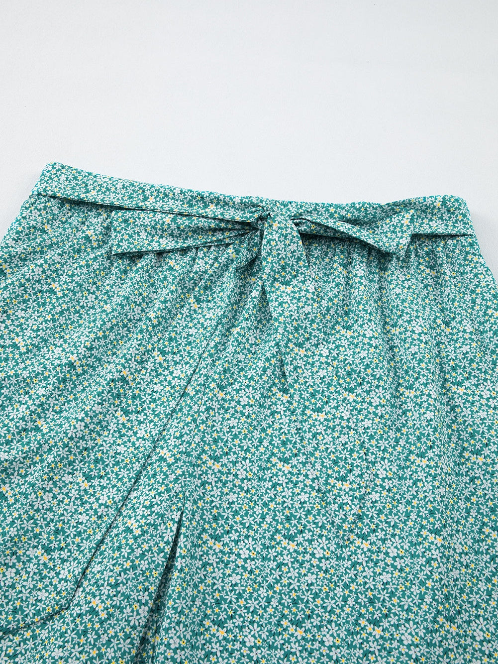 Green Floral Boho Tie-Waist Wide Leg Pants for Curvy Fashionistas