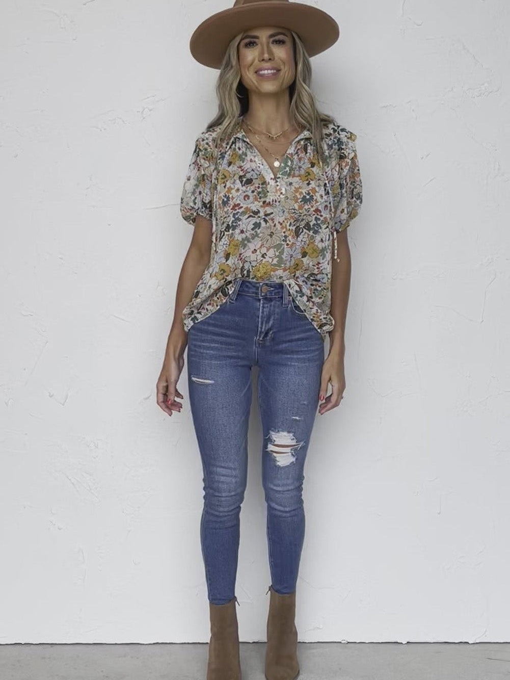 Floral Print Split V Neck Puff Sleeve Blouse