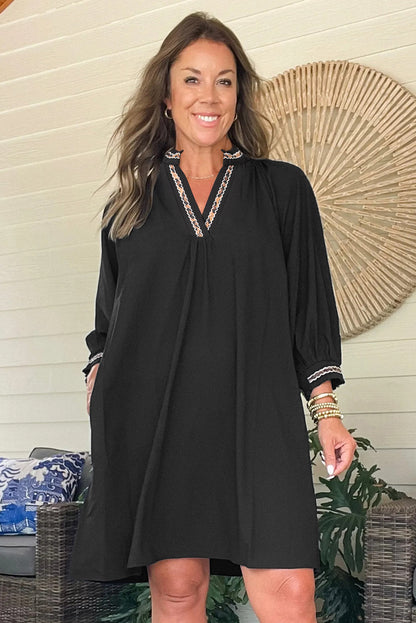 Black Contrast Trim V Neck Bracelet Sleeve Shift Mini Dress