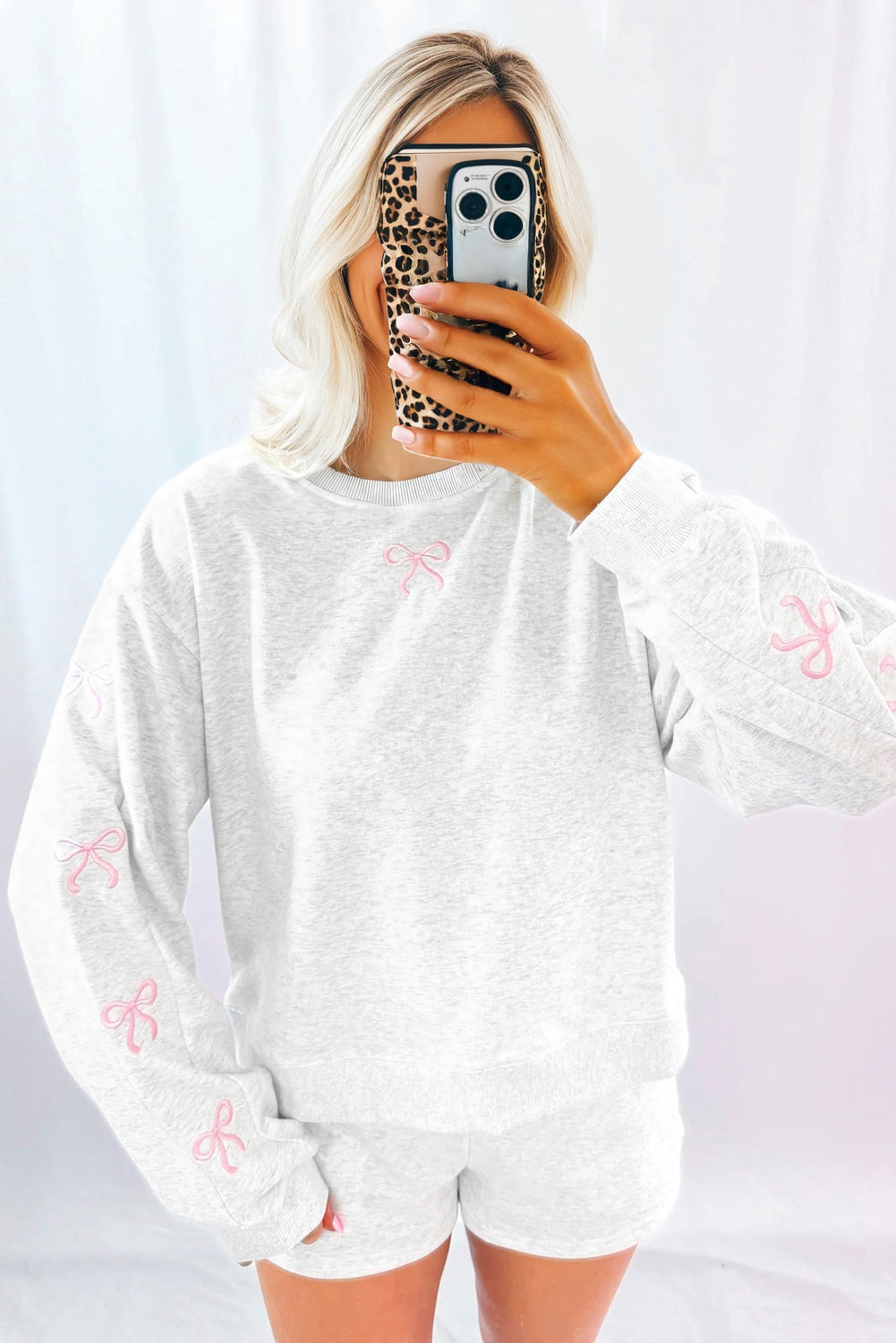 bow embroidered 2pcs set