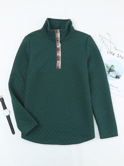 Green Plaid Trim Sweatshirt with Geometric Texture