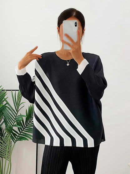 T-Shirts - Pleated Loose Striped Bottoming T-Shirt - MsDressly