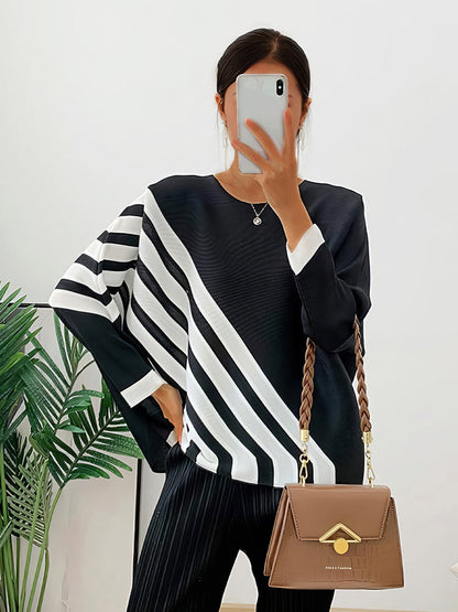 T-Shirts - Pleated Loose Striped Bottoming T-Shirt - MsDressly