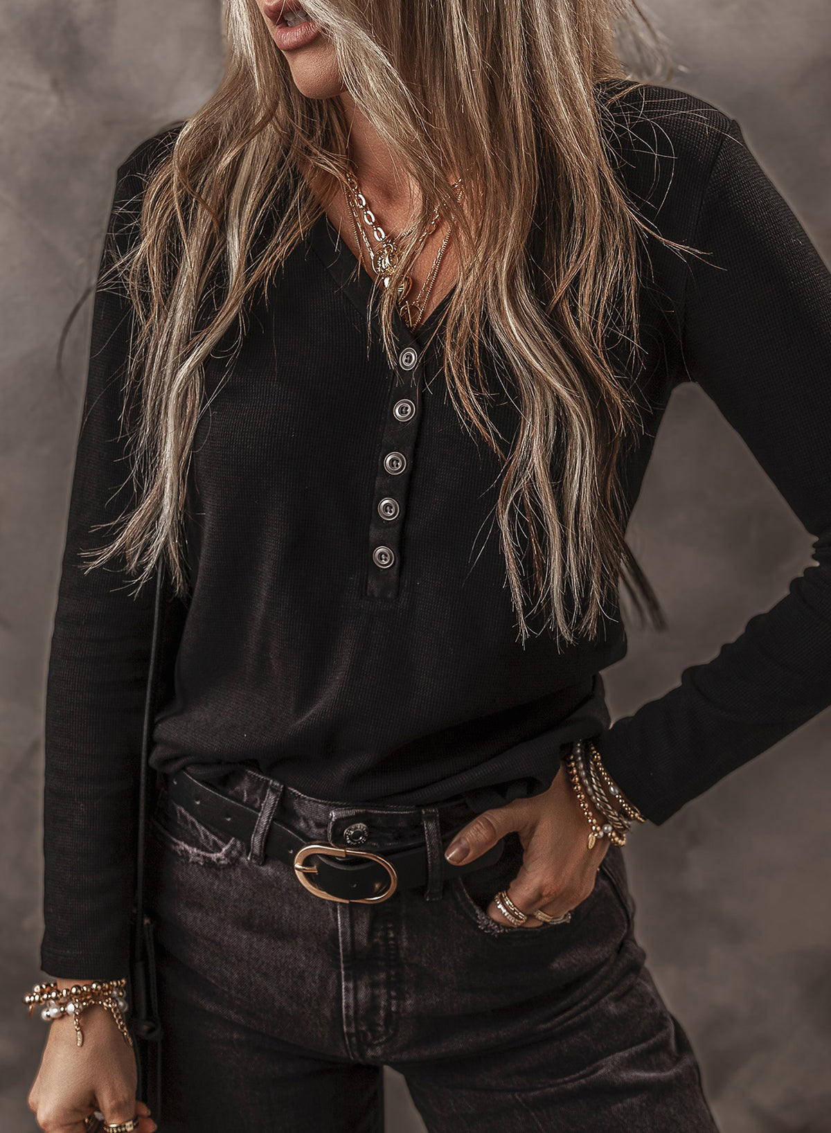 Elegant Black Ribbed V-Neck Top with Button Detail