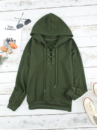 Elegant Green Lace-Up Hoodie for a Stylish Look