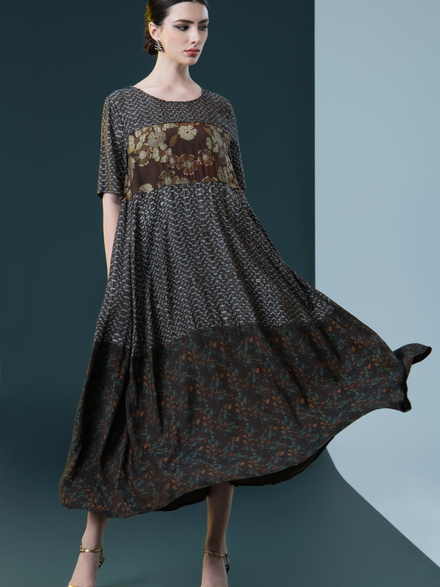 Elegant Bohemian Floral Maxi Dress